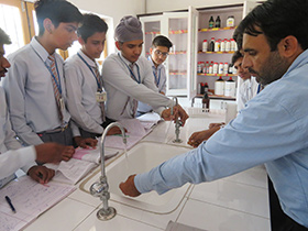 CHEMISTRY LAB